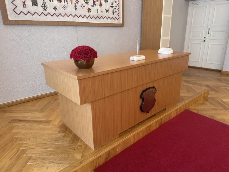 Tartu Perekonnaseisuamet – tseremooniaruumid – Avi Mööblivabrik